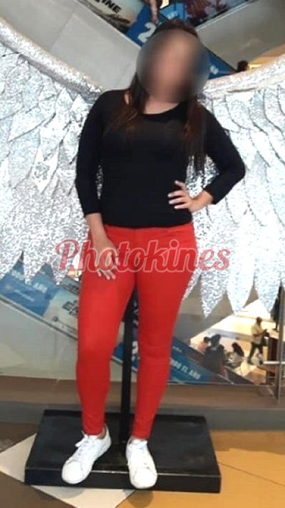 Karen, kinesióloga en San Juan de Miraflores