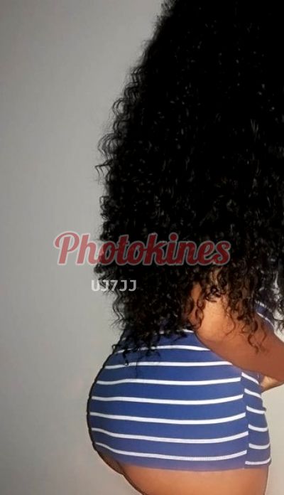 Olenca 910420400, Kinesióloga en Comas
