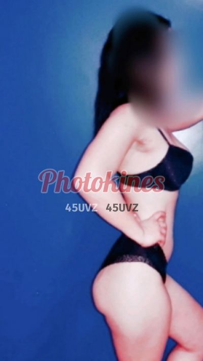 Karina, puta en Lince