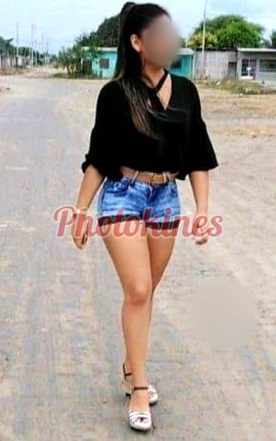 Kelly, puta en Lince