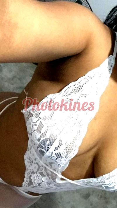 Canela, escort en Lurín