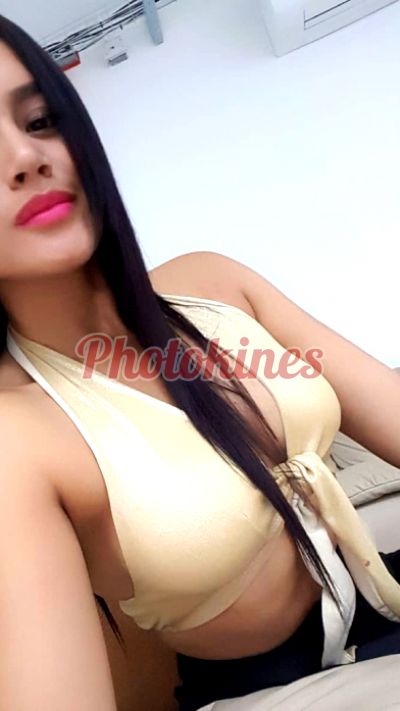 Andrea, puta en Lince
