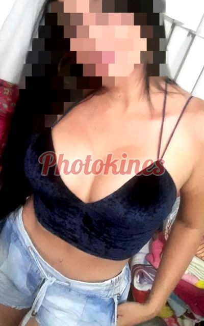 Esteffy, kine en Comas