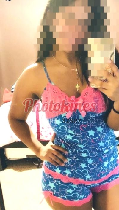 Ingrid, Puta en Comas