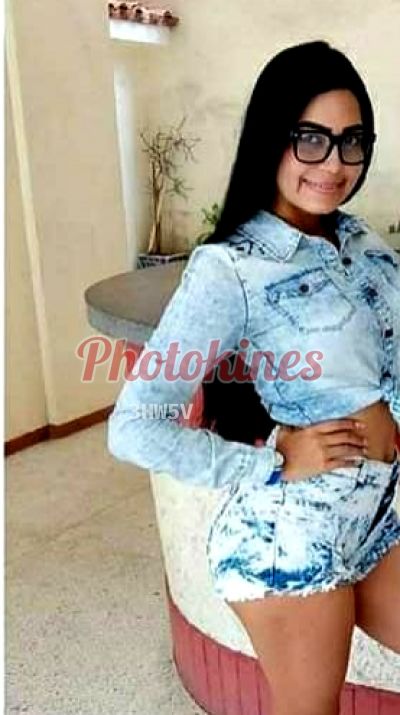 Arianna, puta en Trujillo