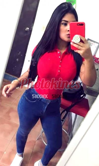 Luisana, puta en Comas