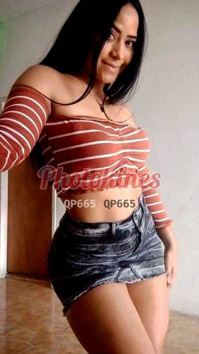 Luhana, escort en Comas