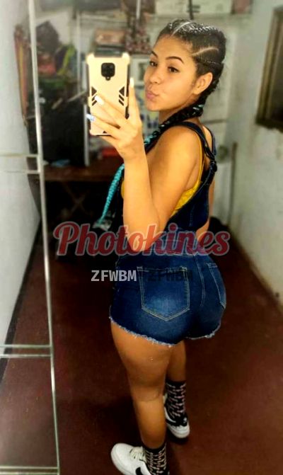 Carolina, puta en Trujillo