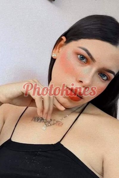 Karina, Puta en Trujillo