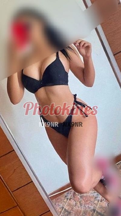 Naysha, Kinesióloga en Comas