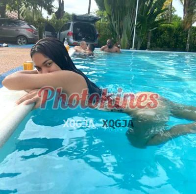 Coral, kine en Comas