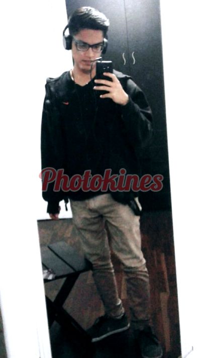 Tyler 922088775, hombre en Los Olivos