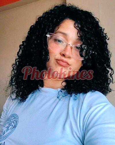 Scarlett 900033893, mujer que hace videollamadas y sexting