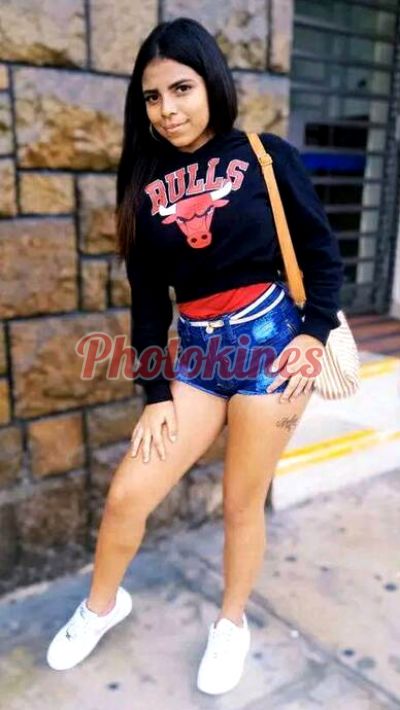 Adriana, puta en Villa El Salvador