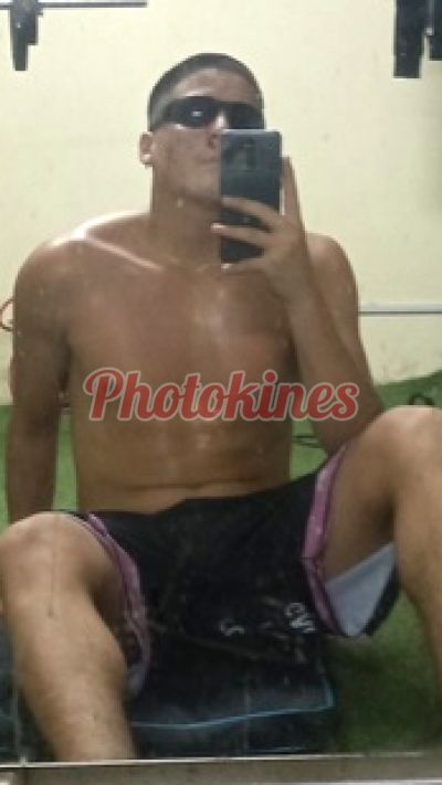 Álex, hombre en Los Olivos