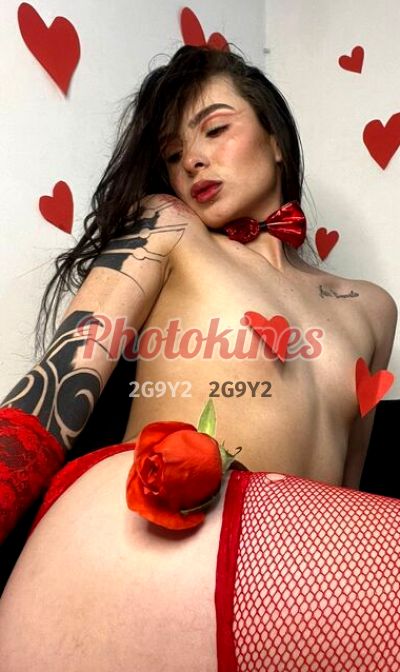 Julieta 908566372, Mujer que hace videollamadas y sexting