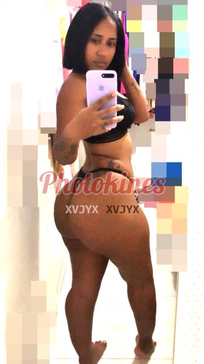 Yanelsy, escort en Los Olivos