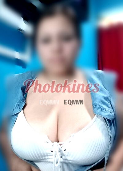Carolina, mujer que da masajes eróticos en Surco