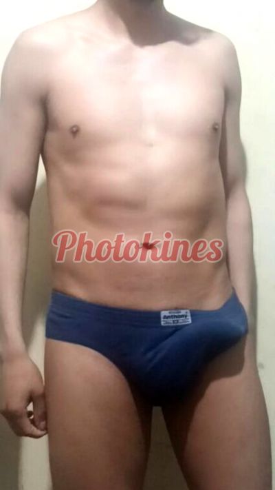 Adrián, Hombre en Arequipa