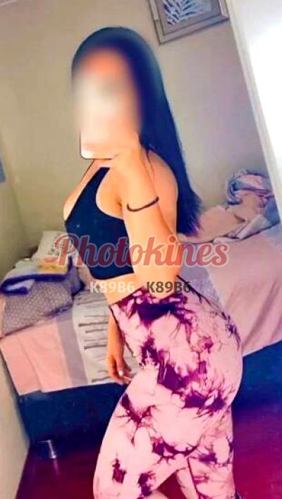 Marycielo 901100570, Mujer que hace videollamadas y sexting