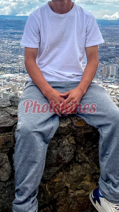 Ángel 900577149, Hombre en Huaral