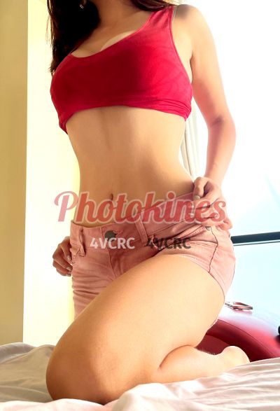 Paris, escort en Lince