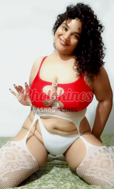 Tatiana, mujer que hace videollamadas y sexting