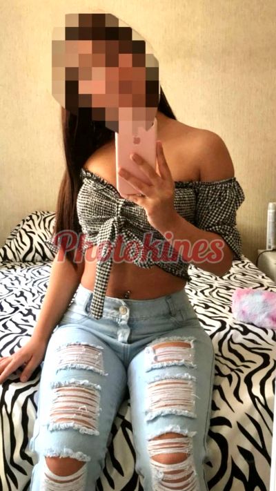 Sabrina 981465252, kine en Surco