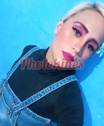 Britanny, mujer que hace videollamadas y sexting