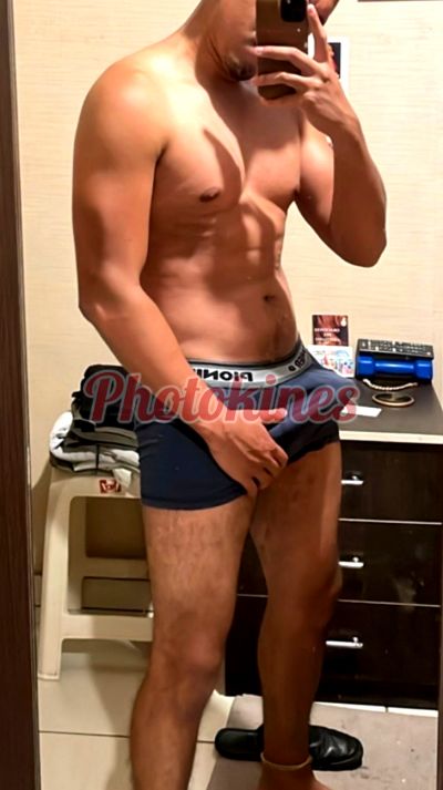 Carlos 902513822, hombre en Lince