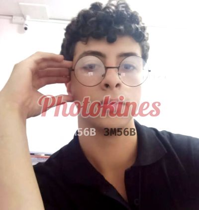 Hugo, hombre que da masajes eróticos en Miraflores