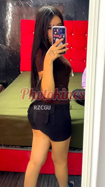 Celeste 983263810, kine en Miraflores