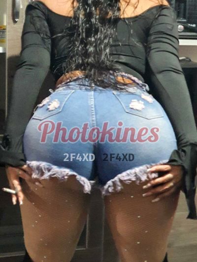 Nikoll, escort en Trujillo