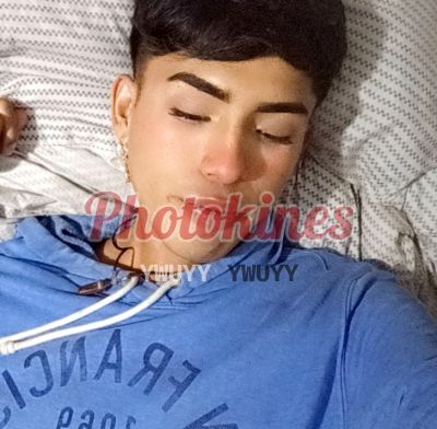 Adriana, hombre que hace videollamadas y sexting