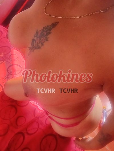 Valeska, mujer que hace videollamadas y sexting