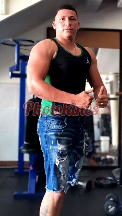 Lewis 904895863, hombre en Los Olivos