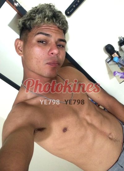Axel 928986506, hombre en Trujillo