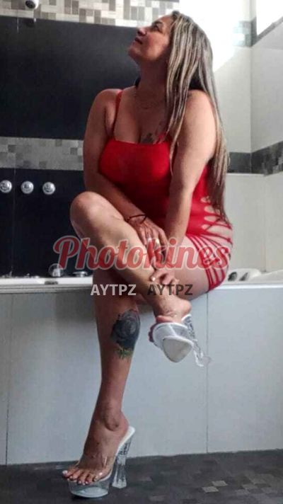 Karlita, escort en Arequipa