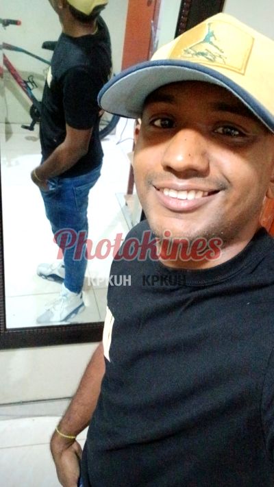 Alejandro 961482804, hombre que hace videollamadas y sexting