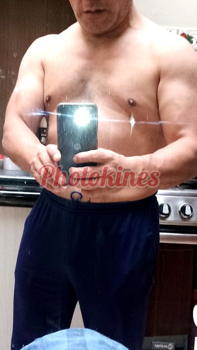 Edward 928349848, hombre que da masajes eróticos en Cercado