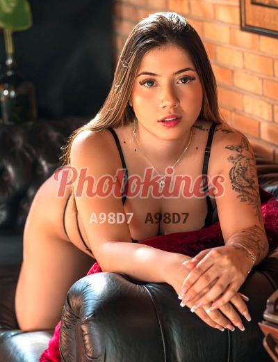 Sabrina 900517792, kine en Miraflores