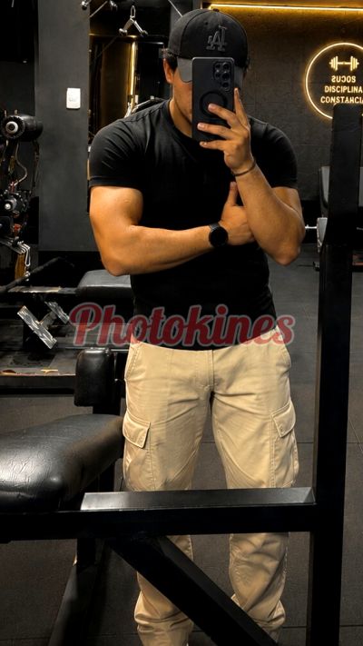 Axel 931721485, hombre en Arequipa