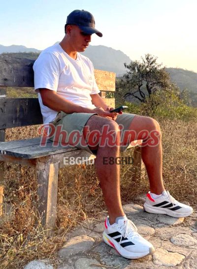 Rodrigo 929897383, hombre en Comas