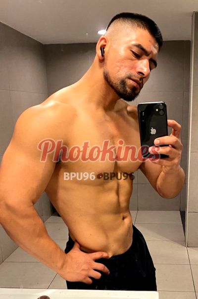 Dylan 922775789, hombre en Miraflores